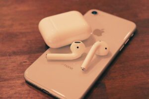 Discover the Apple AirPods Pro (2nd Generation)